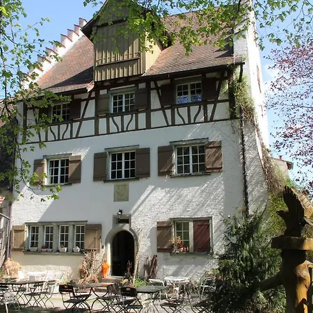 Privatunterkunft Burghof Wallhausen *